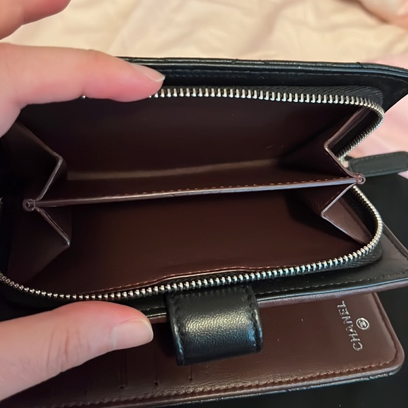 (SOLD)Chanel French Wallet - Picture 4 of 5